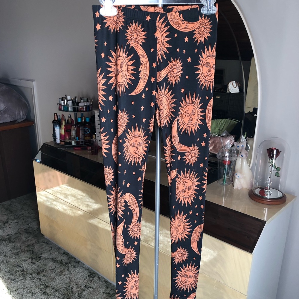 Sun and Moon Leggings